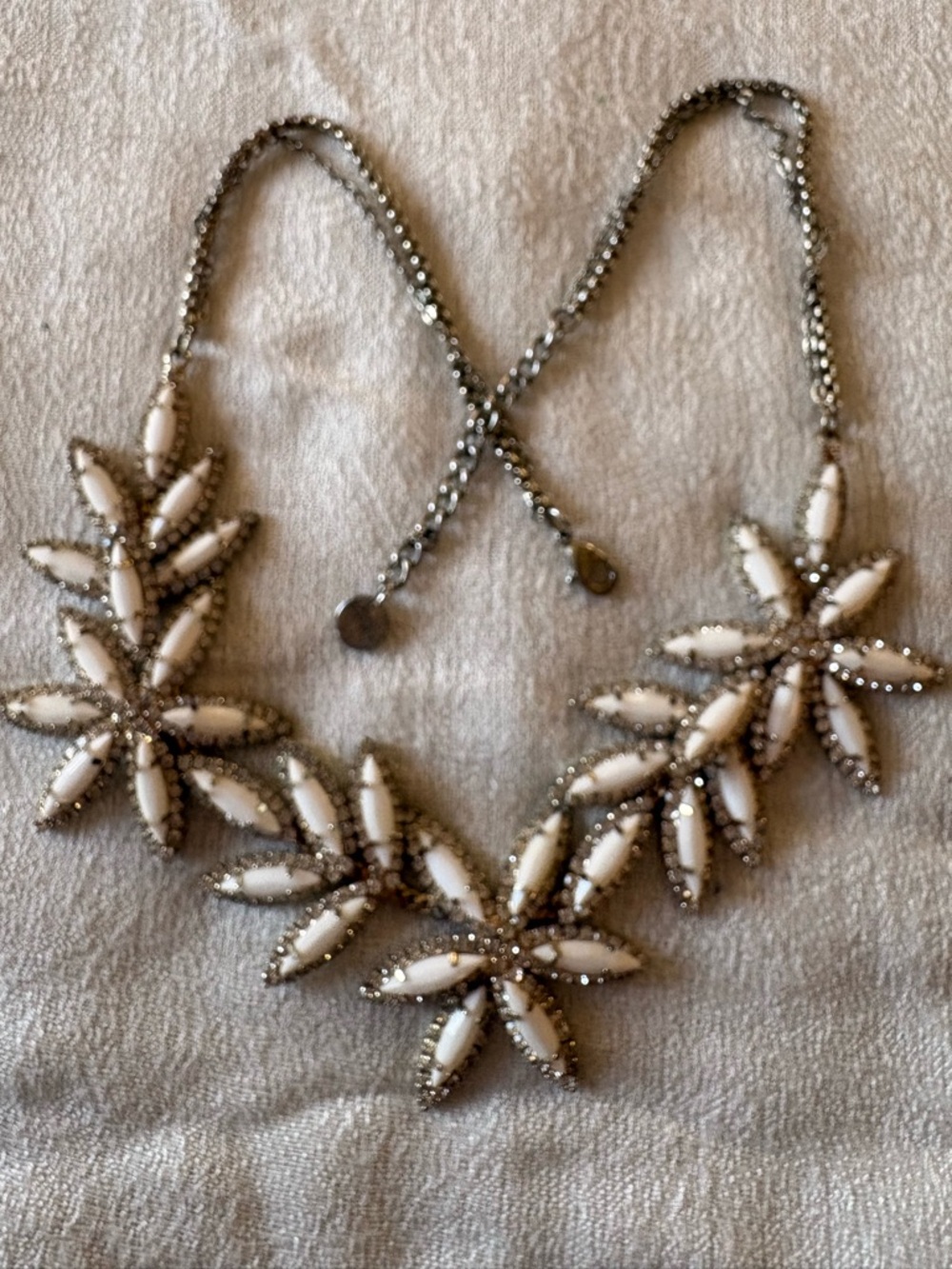 White Floral Statement Necklace - Women Jewelry - Picture 4 of 4